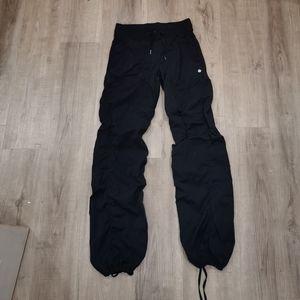 Lululemon Studio size 4 pants